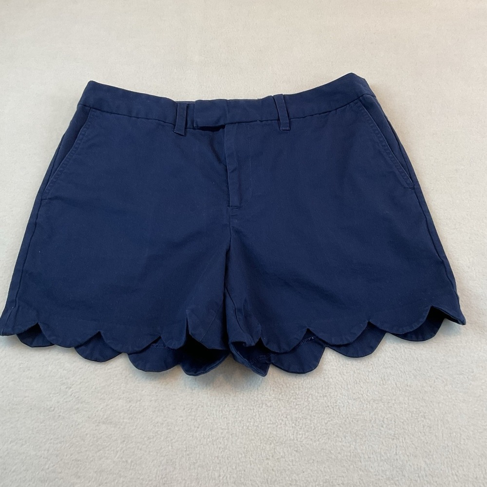 Lands End Shorts Womens 14 Navy Blue Scalloped Hem Flat Front Stretch